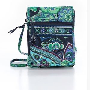 Vera Bradley cross body purse